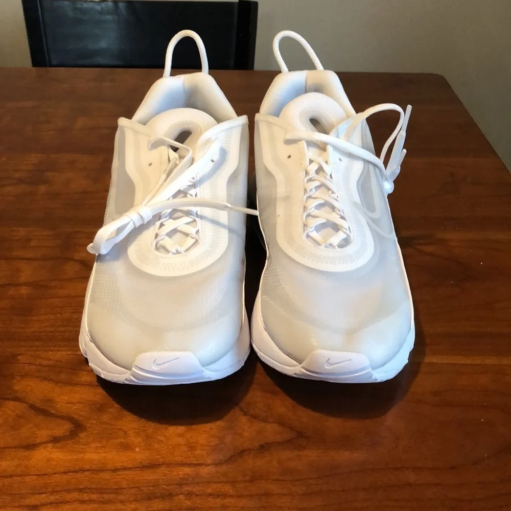 Nike air max 2090 used BV9977-100 - Picture 3 of 8